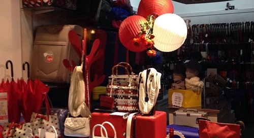 ALLESTIMENTO-VETRINA-APRILE-2016